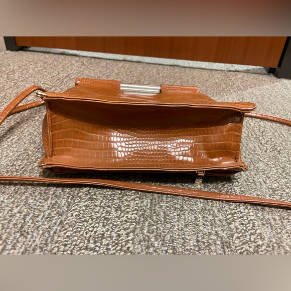Beis crossbody in cognac croc; greatly loved and gently used - Picture 7 of 8